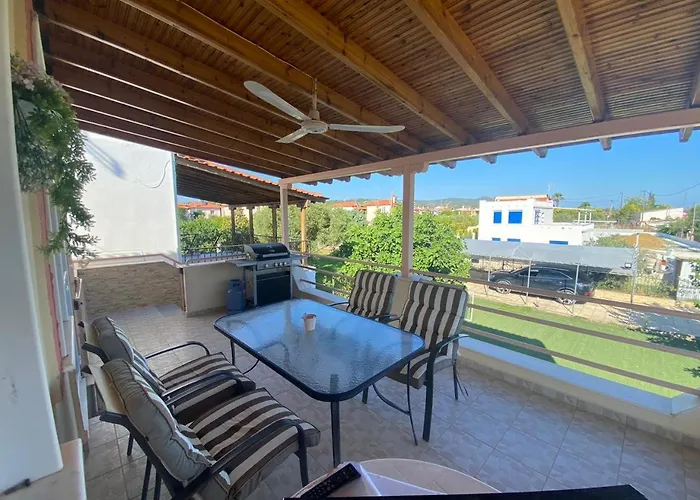 Amaya Karyani Villa