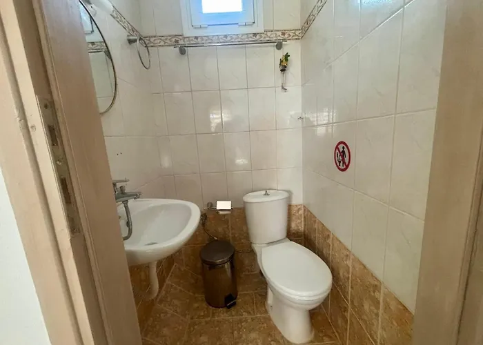 Amaya Karyani Villa